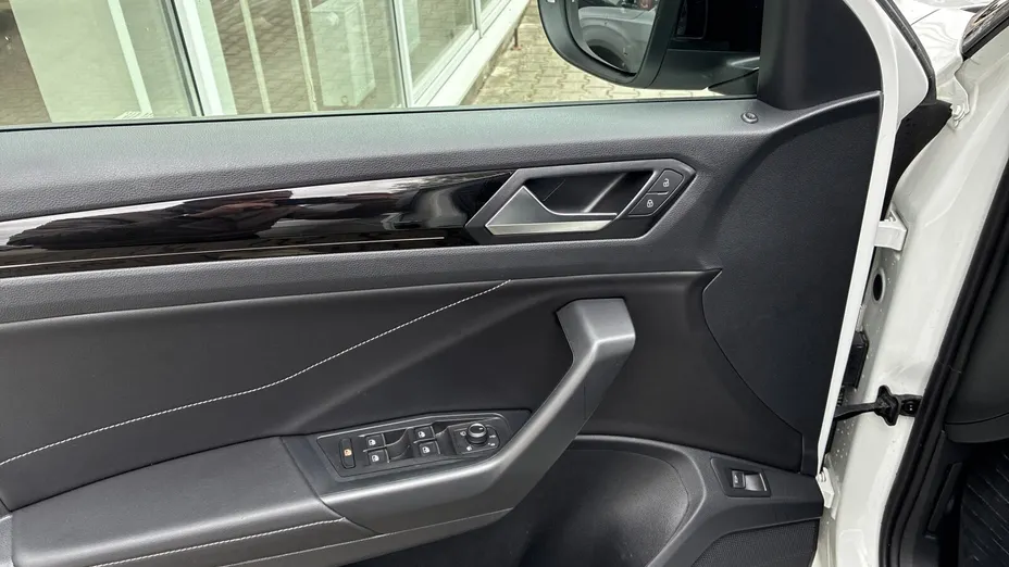 VOLKSWAGEN T-ROC T-ROC 1.5 TSI Style DSG