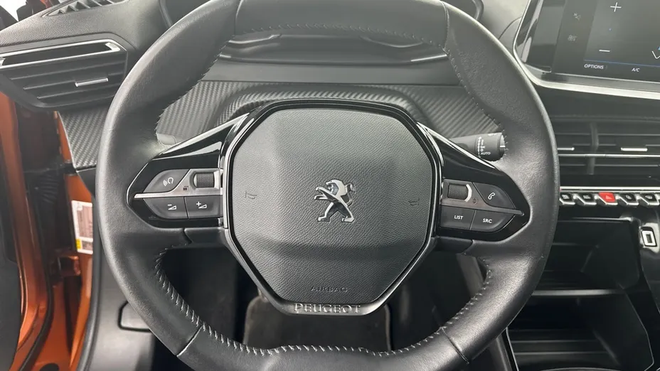 PEUGEOT 2008 -