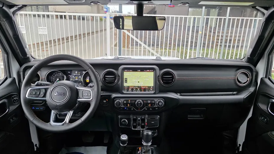 JEEP Wrangler Wrangler Unlimited 2.0 Turbo PHEV 4xe Sahara aut