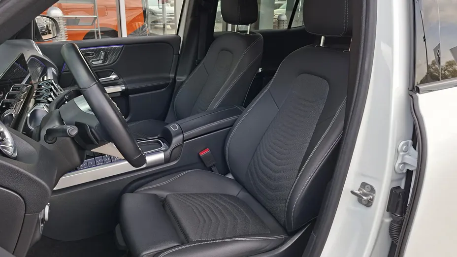 MERCEDES-BENZ GLB GLB 180 mHEV Progressive 7G-DCT