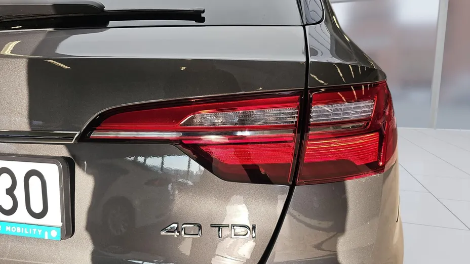 AUDI A4 A4 40 TDI mHEV S Line S tronic