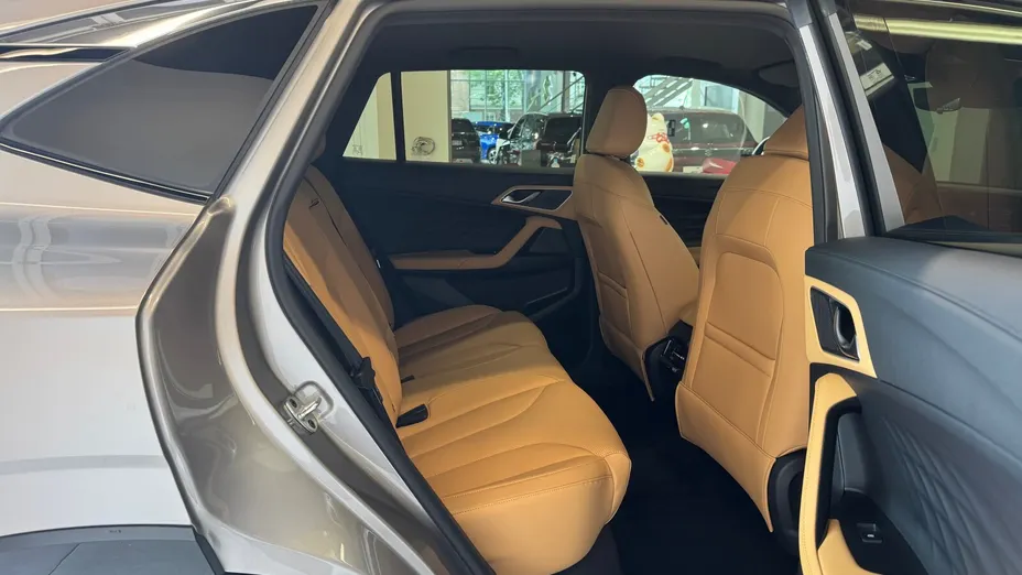 MG HS HS 1.5 T-GDI Exclusive DCT