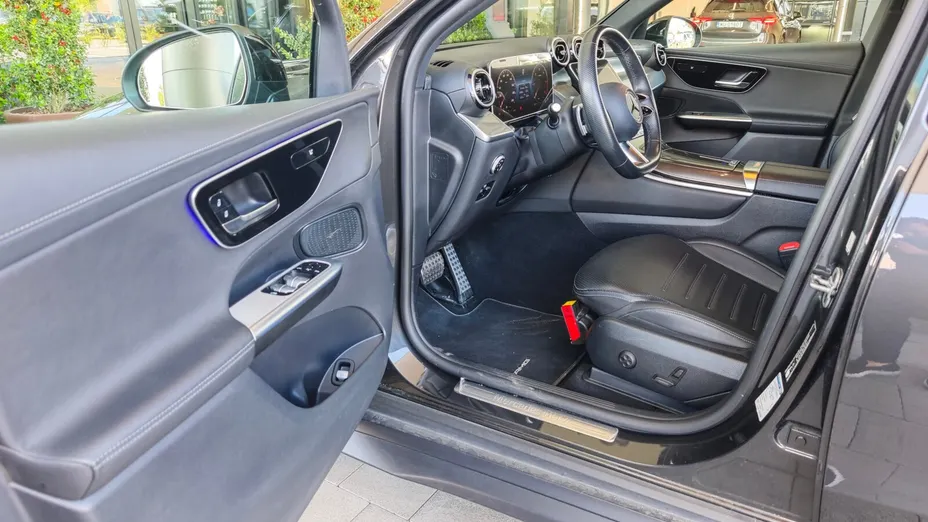 MERCEDES-BENZ GLC GLC 220 d mHEV 4-Matic AMG Line