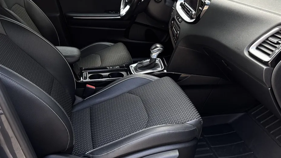 KIA XCeed XCeed 1.6 T-GDI L Business Line DCT