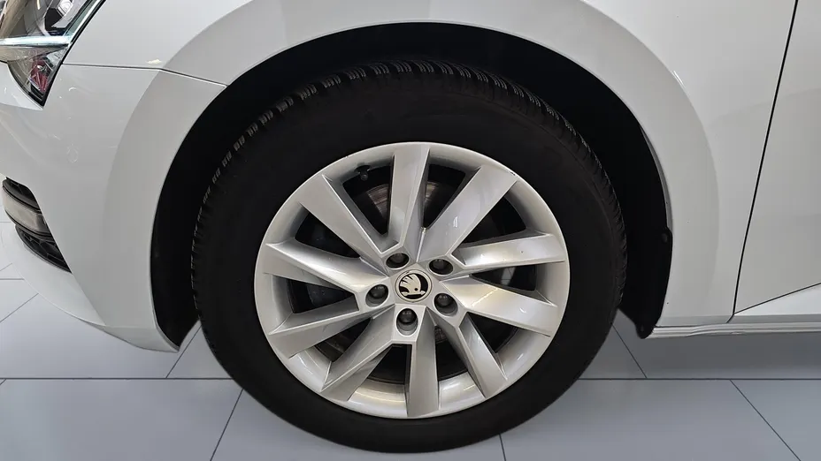 SKODA Superb Superb 2.0 TDI SCR Ambition DSG