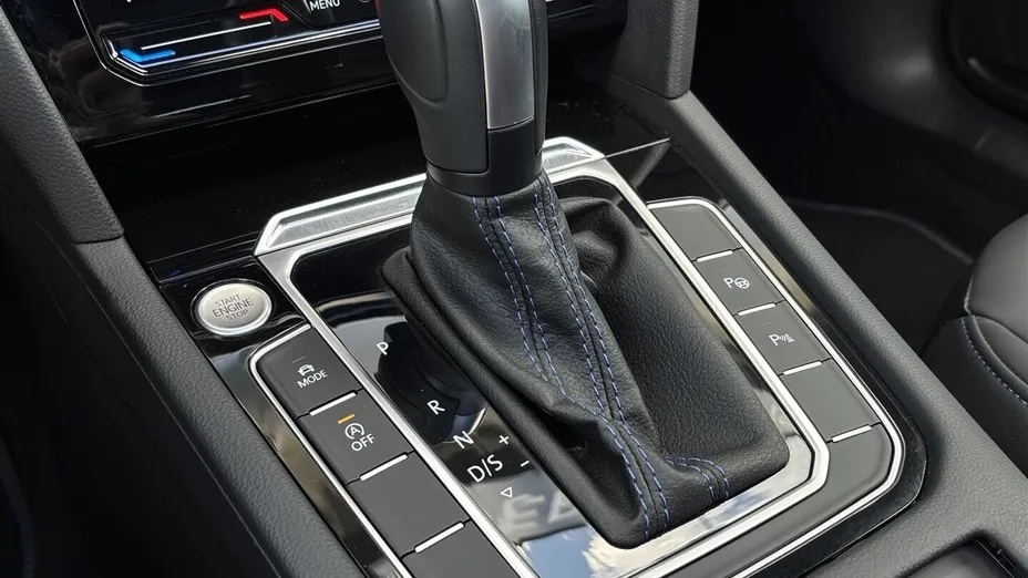 VOLKSWAGEN Arteon Arteon 2.0 TSI 4Motion R DSG