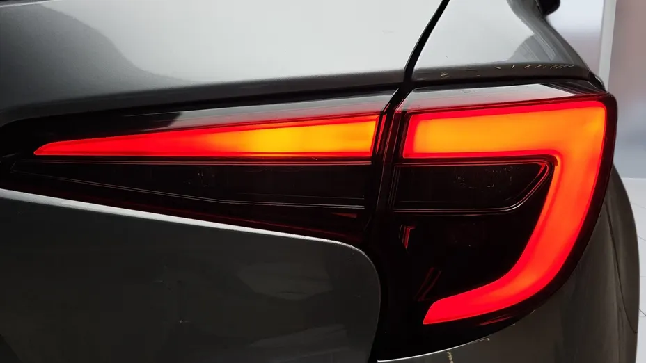 TOYOTA Corolla Corolla 1.8 Hybrid Comfort