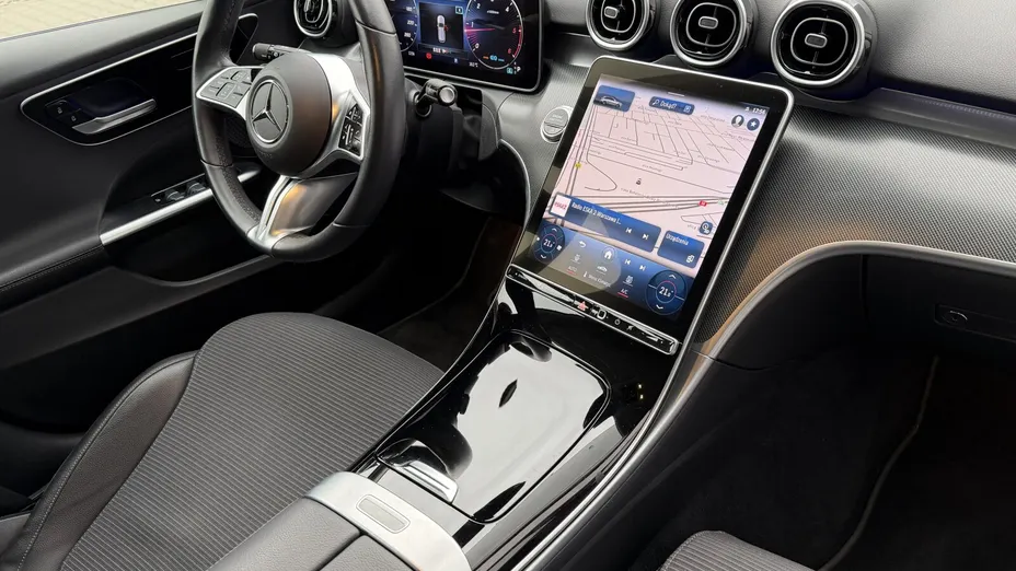 MERCEDES-BENZ C Klasa C 220 d mHEV Avantgarde