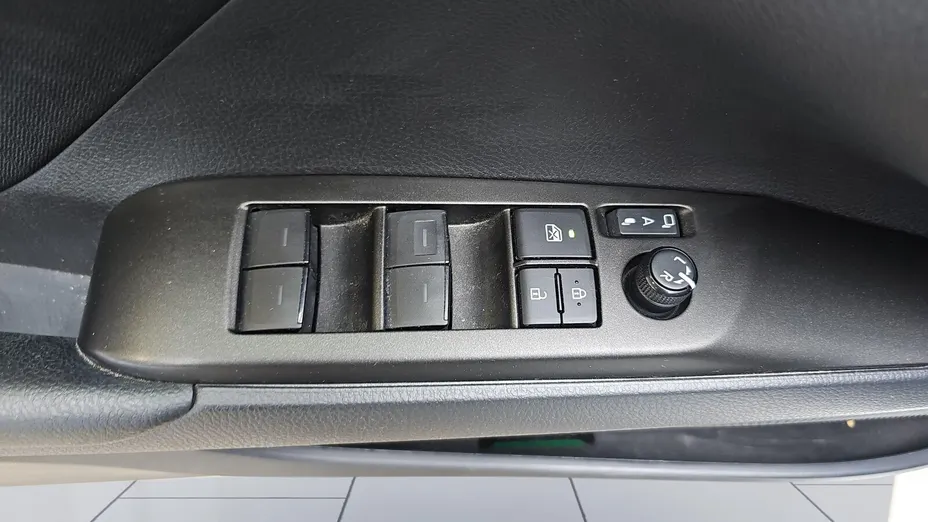 TOYOTA Camry Camry 2.5 Hybrid Comfort CVT