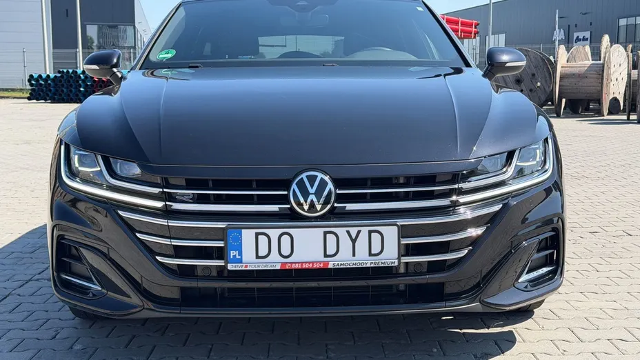 VOLKSWAGEN Arteon -