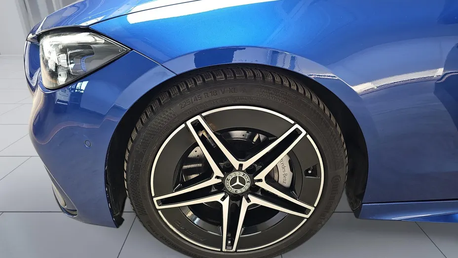 MERCEDES-BENZ C Klasa C 300 mHEV 4-Matic AMG