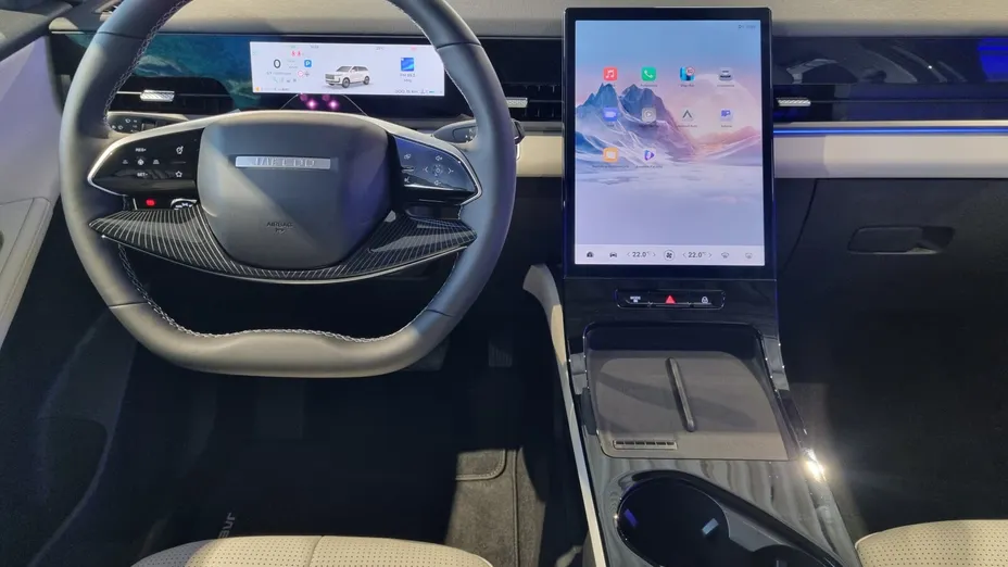 JAECOO J5 J5 1.6 T-GDI Premium DCT Nowy