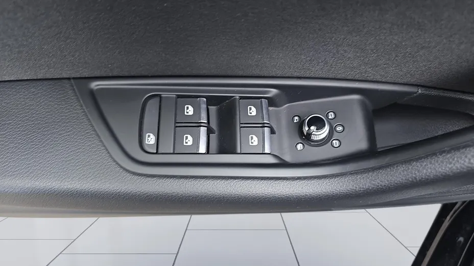 AUDI A4 A4 40 TFSI mHEV Quattro S tronic