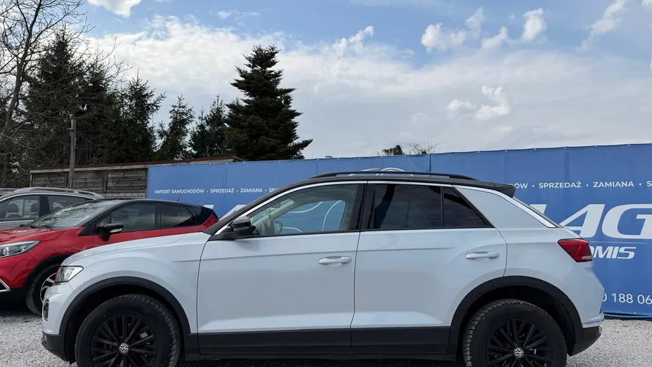 VOLKSWAGEN T-ROC -