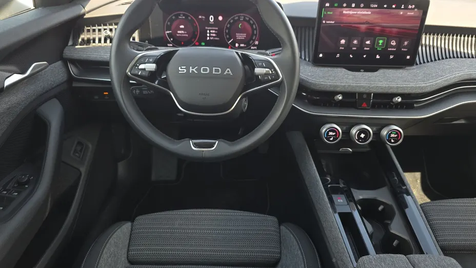 SKODA Superb Superb 2.0 TDI SCR Selection DSG
