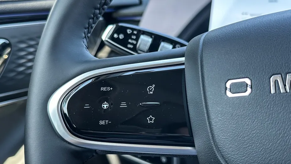 OMODA Omoda 5 Omoda E5 63.2kWh Premium Nowy