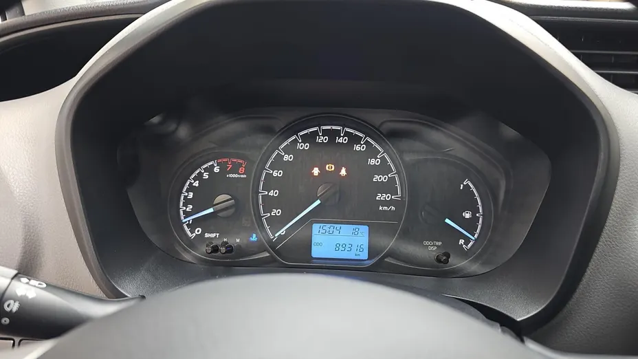 TOYOTA Yaris Yaris 1.5 Active