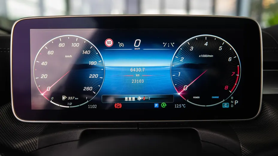 MERCEDES-BENZ C Klasa C 200 mHEV 4-Matic AMG