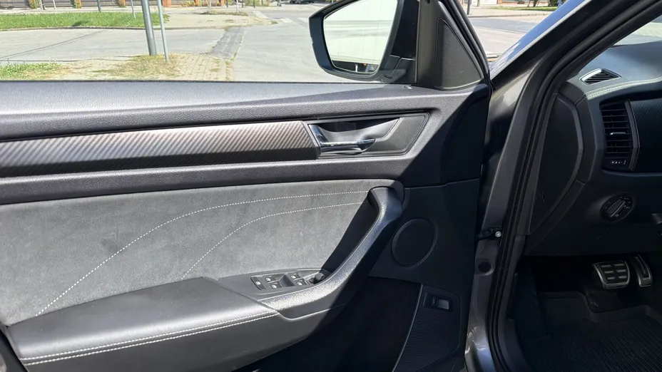 SKODA Kodiaq Kodiaq 2.0 TSI 4x4 Sportline DSG