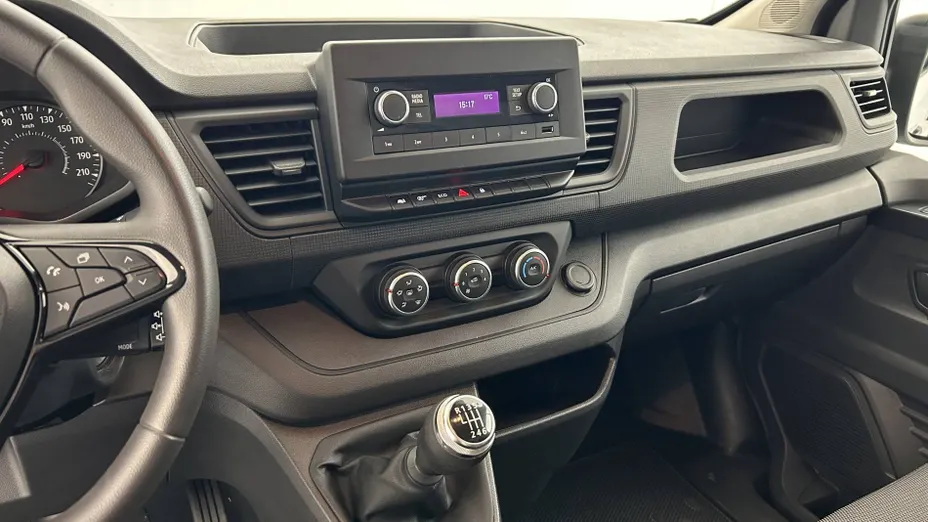 RENAULT Trafic -