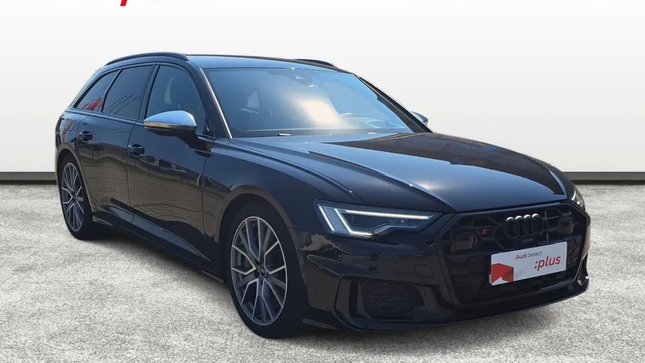 AUDI S6 Avant -