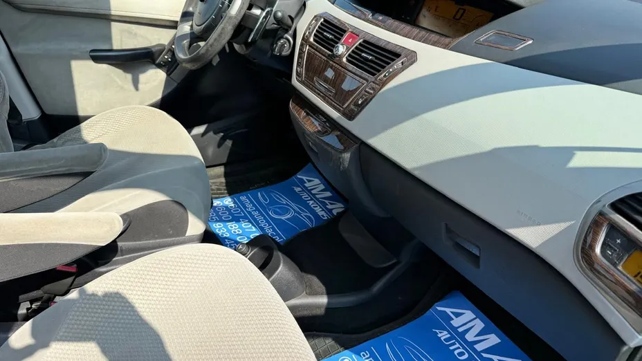 CITROEN C4 Picasso -