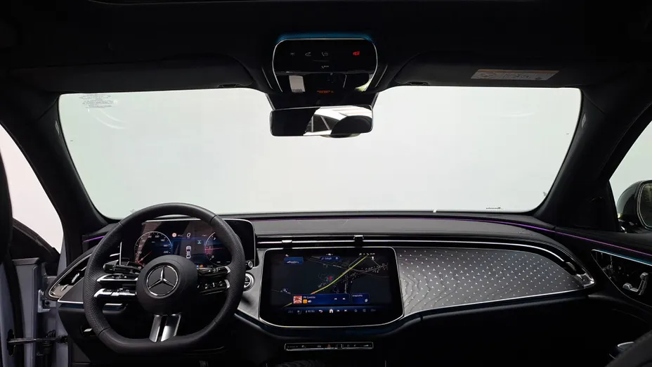 MERCEDES-BENZ E Klasa E 220 d mHEV AMG 9G-Tronic