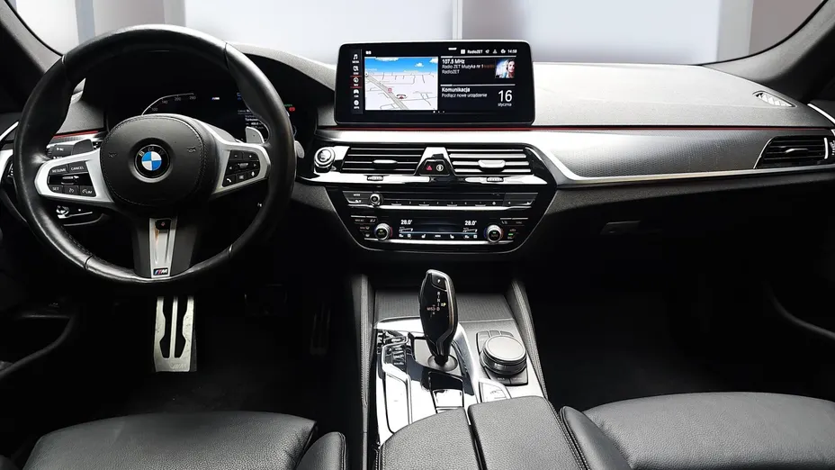 BMW Seria 5 520d xDrive mHEV aut