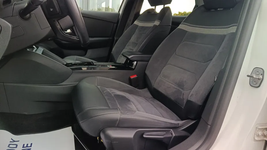 CITROEN C4 X C4 X 1.2 PureTech Shine S&S EAT8