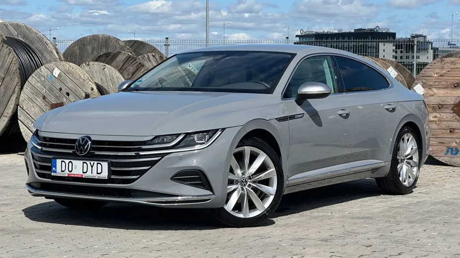 VOLKSWAGEN Arteon -