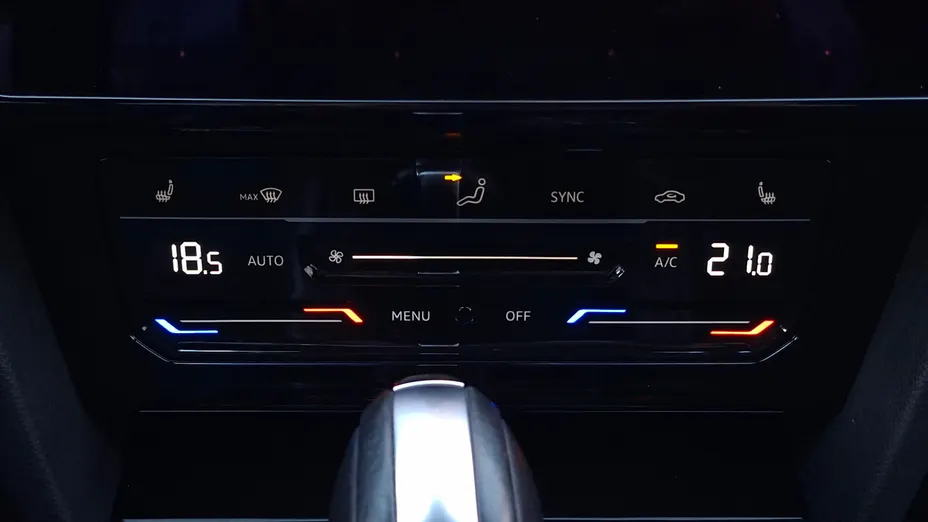 VOLKSWAGEN Arteon Arteon 2.0 TDI R-Line DSG