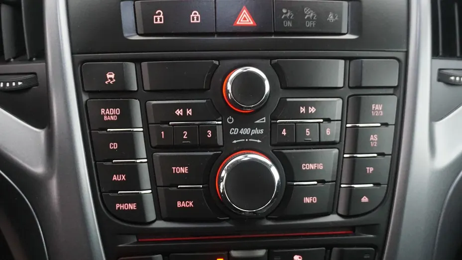 OPEL Astra -