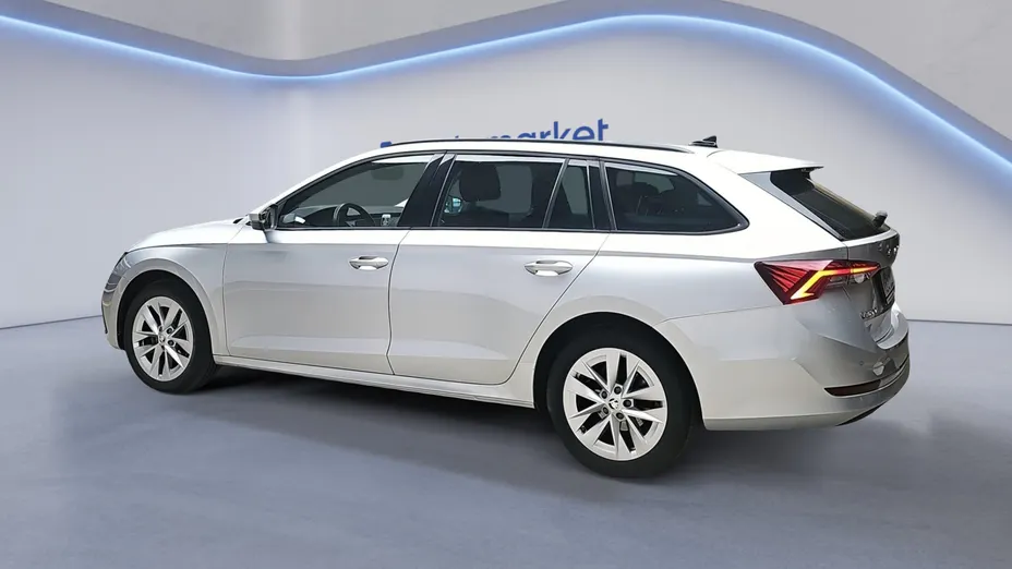 SKODA Octavia Octavia 2.0 TDI Ambition DSG