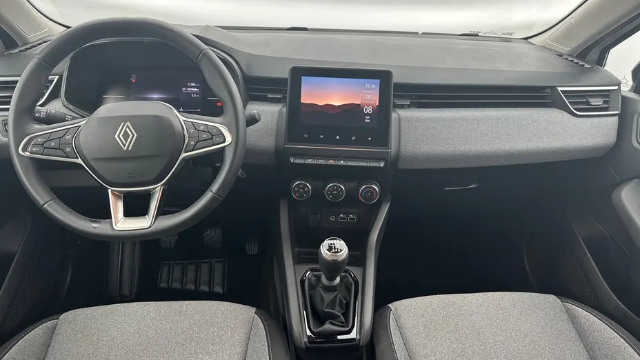 RENAULT Clio -