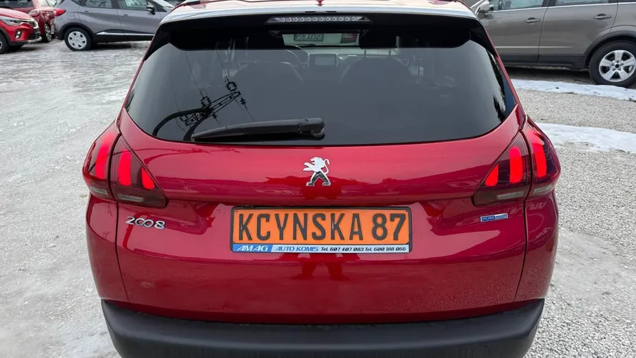 PEUGEOT 2008 -