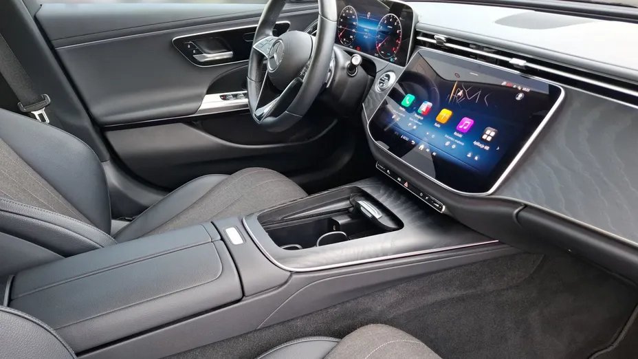 MERCEDES-BENZ E Klasa E 200 mHEV Avantgarde 9G-Tronic