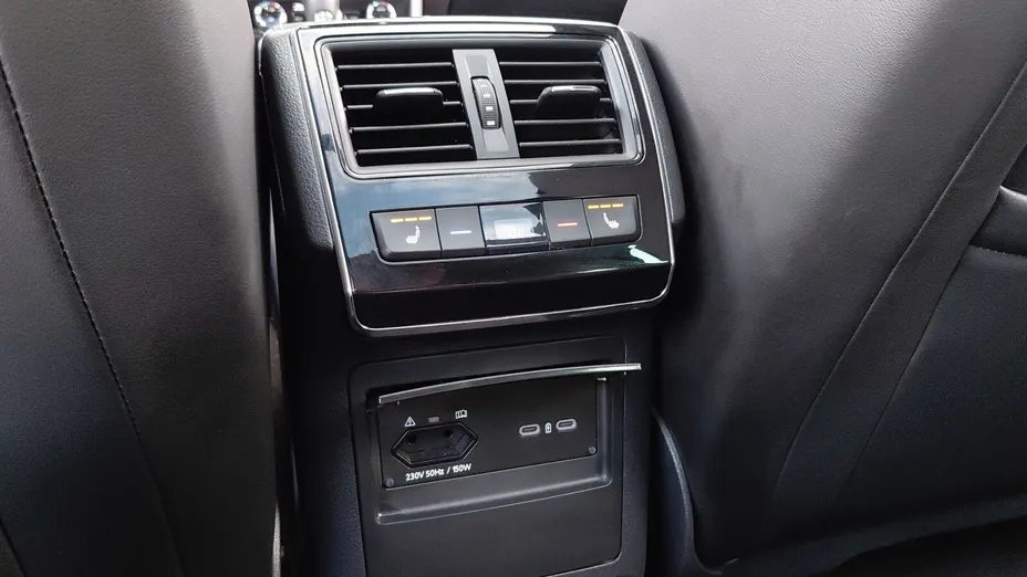 SKODA Superb Superb 2.0 TSI 4x4 Sportline DSG