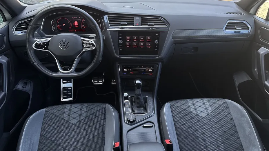 VOLKSWAGEN Tiguan Allspace -