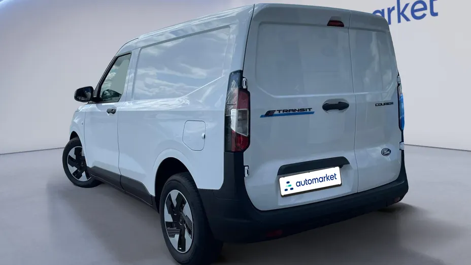 FORD Transit Courier Transit Courier EV Trend Nowy
