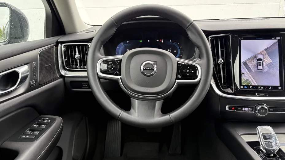 VOLVO V60 V60 B4 B Plus Dark aut