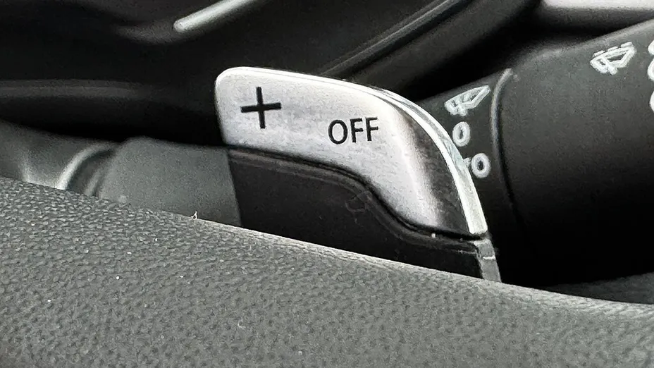 RENAULT Captur Captur 1.3 TCe mHEV Techno EDC