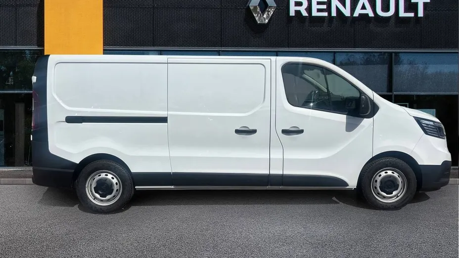 RENAULT Trafic -