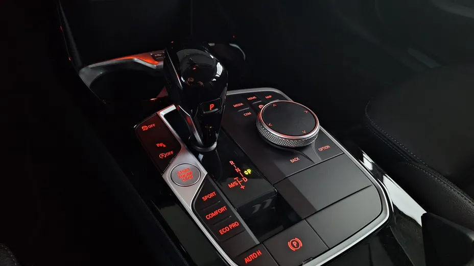 BMW Seria 1 118i Sport Line aut