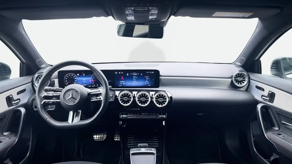 MERCEDES-BENZ A Klasa A 220 d AMG Line 8G-DCT