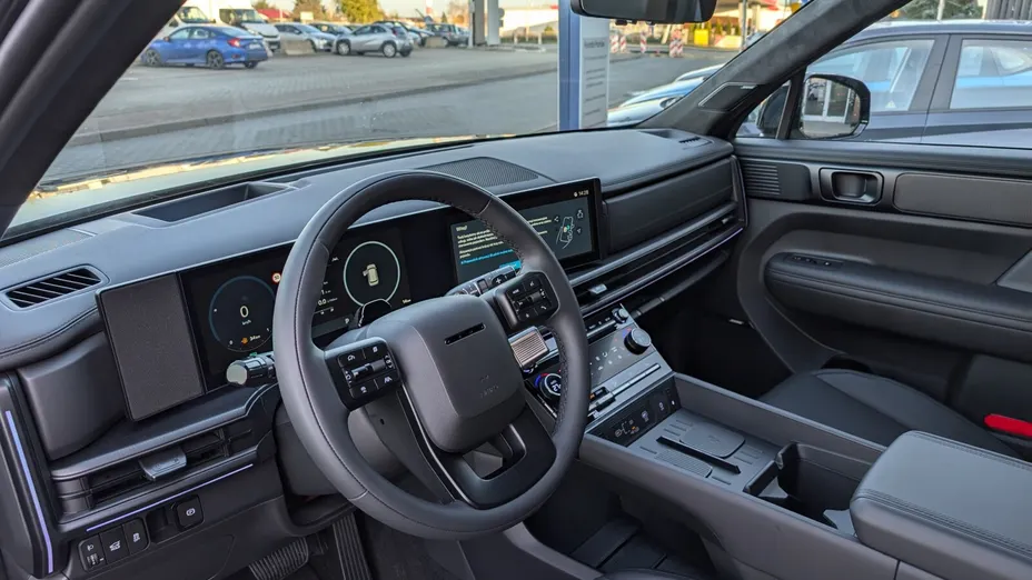 HYUNDAI Santa Fe Santa Fe 1.6 T-GDI PHEV Calligraphy 4WD aut 6os. Nowy