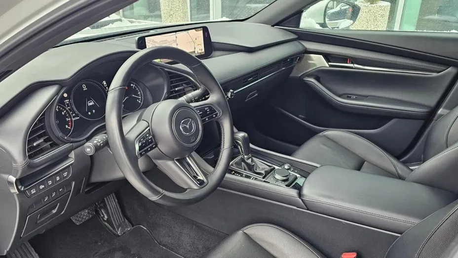 MAZDA 3 3 2.0 mHEV Exclusive Line aut