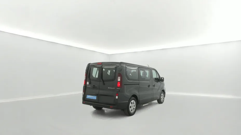 RENAULT Trafic -