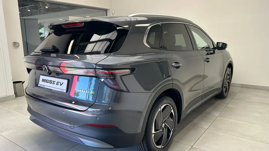 MG MGS5 MGS5 49kWh Standard Range RWD Exclusive Nowy