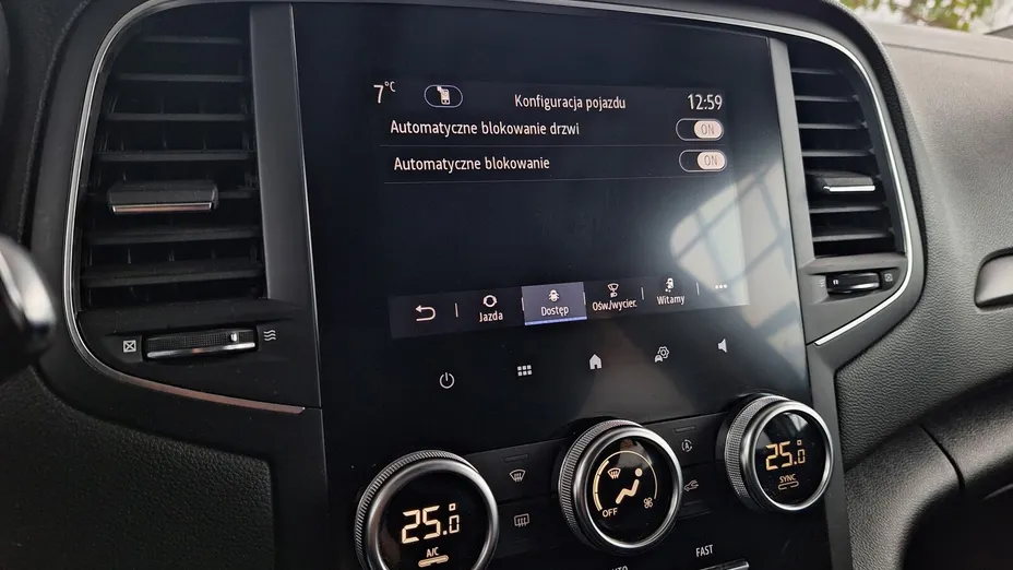 RENAULT Megane Megane 1.5 Blue dCi Zen