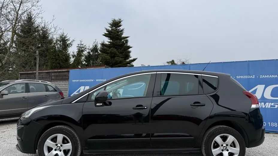 PEUGEOT 3008 -